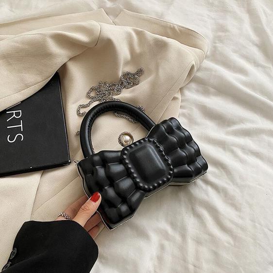 Adorable Black Bow-Like Design Pearl Lock Handbag