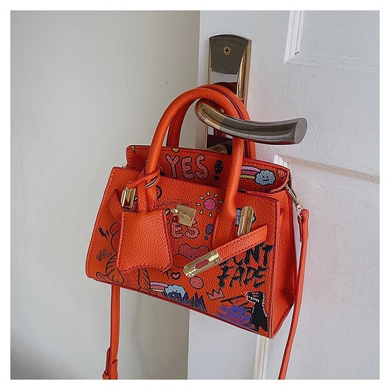 Adorable Graffiti Art Trendy Orange Shoulder Bag