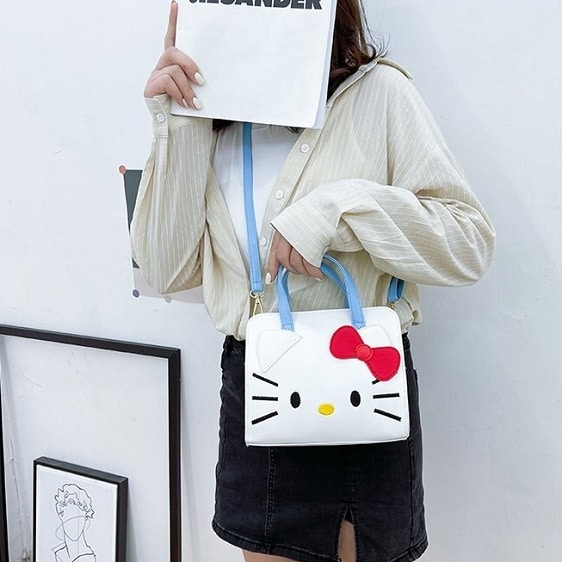 Kawaii White Hello Kitty Design Women's Handbag