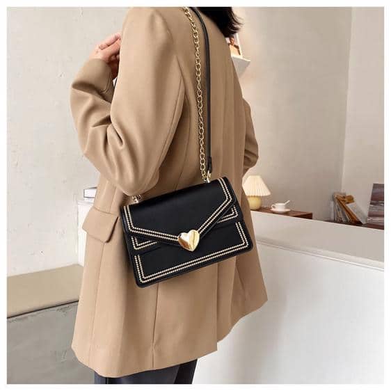 Lovely Gold Heart Chain Strap Black Teen Handbag