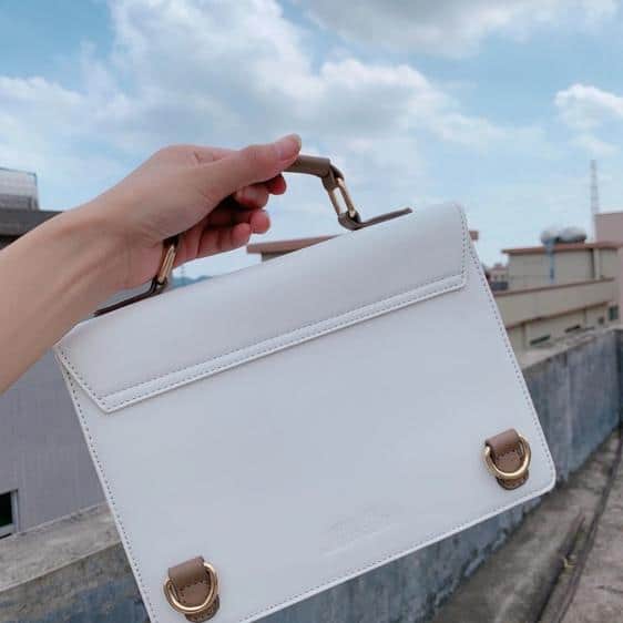 Lovely Simple Bowknot Design Square White Handbag
