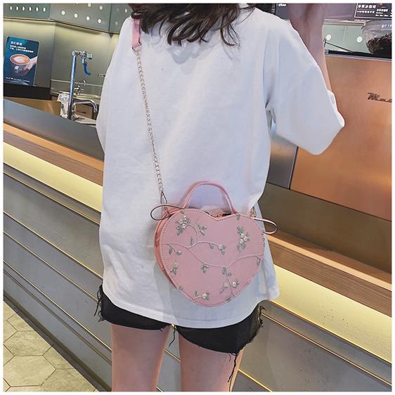 Pink Heart Floral Embroidered Pattern Shoulder Bag