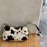 Adorable Cow Piebald Pattern Women's Shoulder Bag
