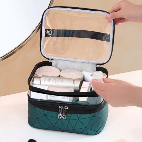 Lovely Green Diamond Pattern Travel Cosmetic Bag